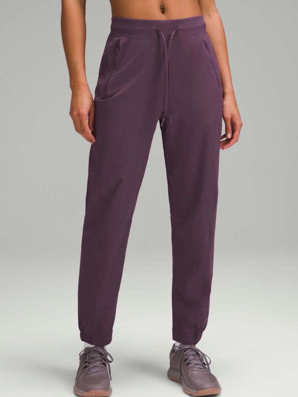 Lululemon License to Train HR Pant – Grape Thistle – Size 8 – NWT